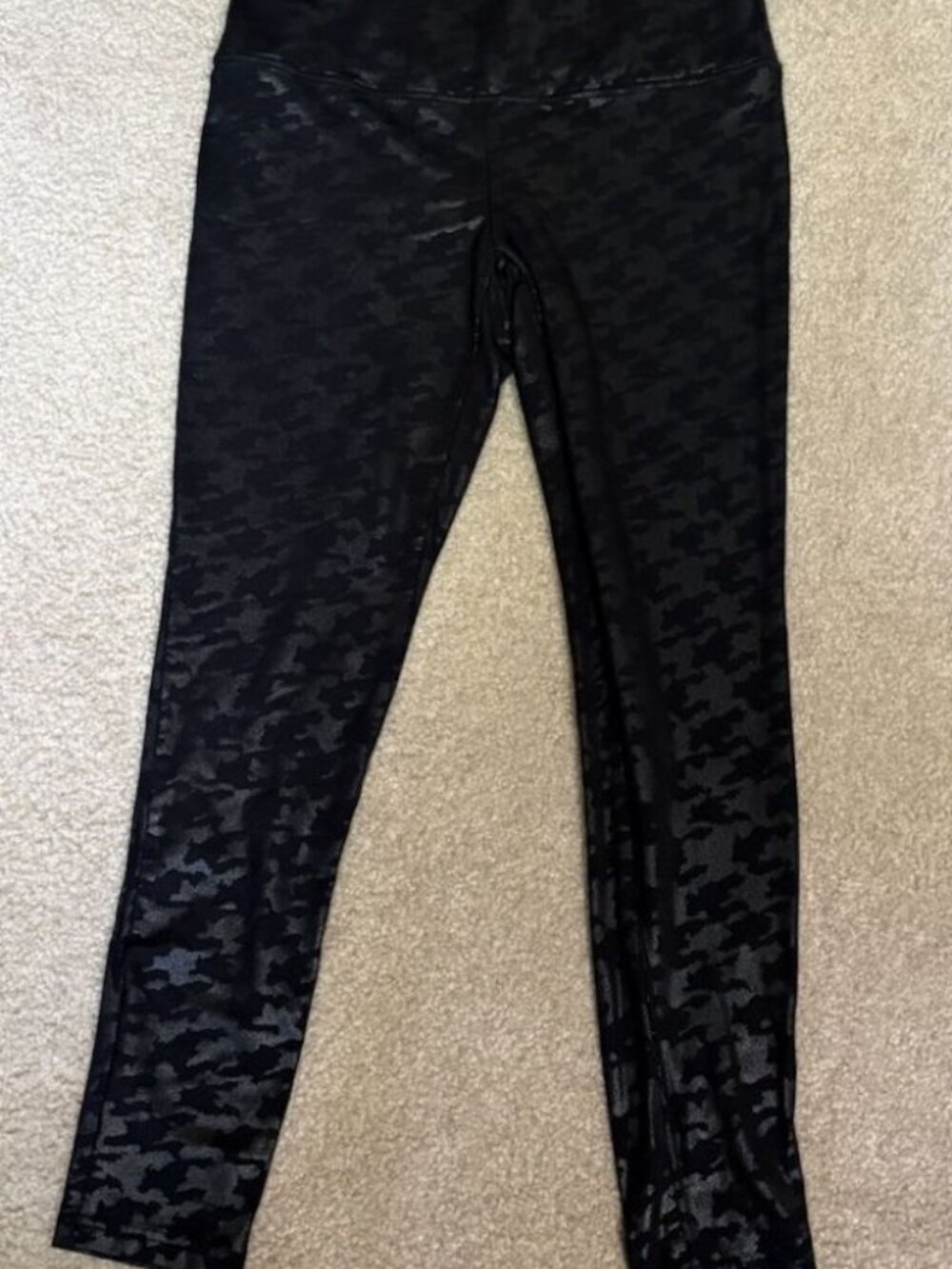 Chicos Zenergy Black Foil Leggings Perfect Stretch Slim Ankle Size 1 US 8-10